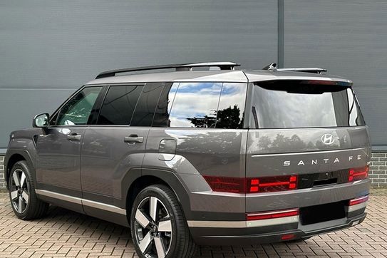 Hyundai Santa Fe 1.6 T-GDI HEV Platinum 4WD aut 7os.