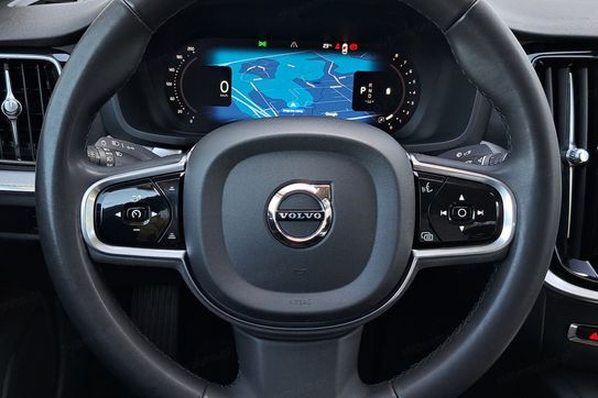 Volvo S60 B4 B Plus Dark