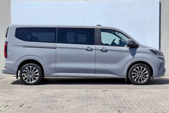 Ford Tourneo Custom 320 L2H1 Titanium X A8 AWD