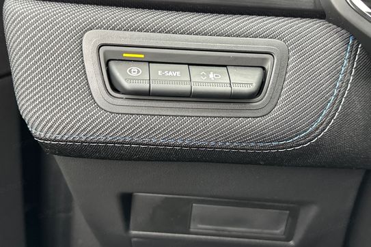 Renault Captur Esprit Alpine 1.6 E-Tech Hybrid AT