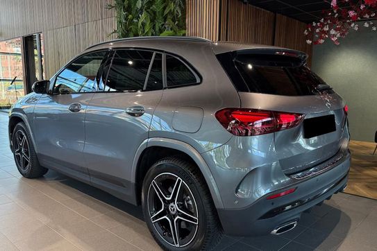 Mercedes GLA 200 AMG Line