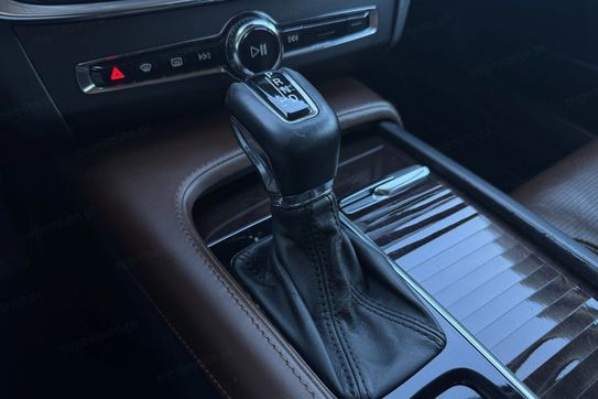 Volvo S90 D5 AWD Geartronic Inscription