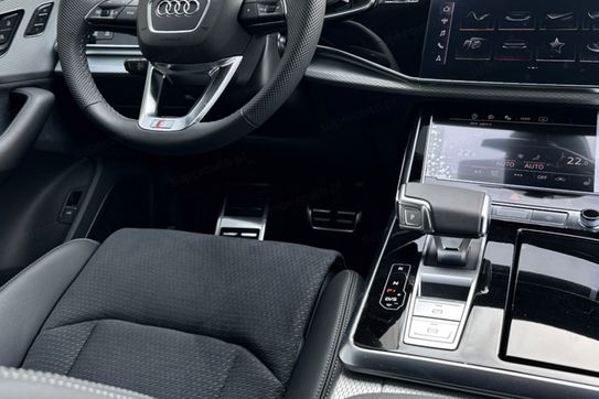 Audi Q7 50 TDI quattro S Line
