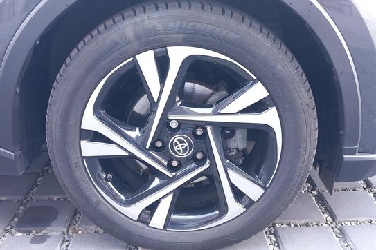 Toyota C-HR 1.8 Hybrid Style