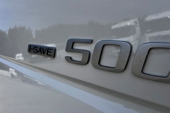 Volvo FH 500 4x2 MEDIUM