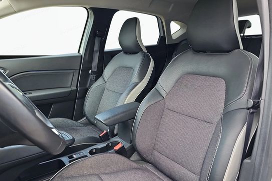 Renault Captur 1.6 e-Tech Full Hybrid 145 Techno