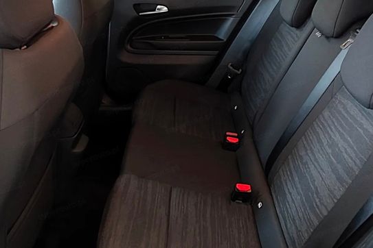Jeep Avenger LONGITUDE 1.2 T3 mHEV FWD eDCT6