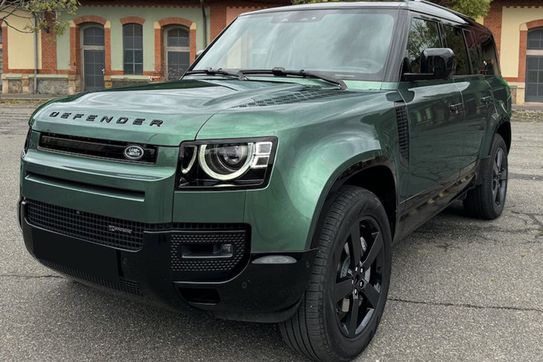 Land Rover Defender 130 D350 X-Dynamic HSE