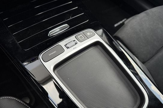 Mercedes CLA 200 AMG Line Shooting Brake