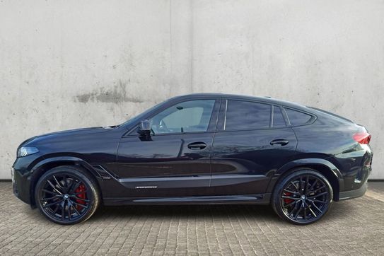BMW X6 M60i mHEV sport-aut