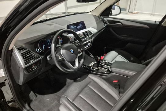 BMW X3 xDrive20i