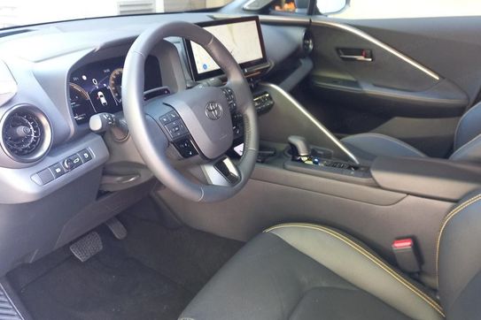 Toyota C-HR Hybrid Dynamic Force Executive Premiere Edition AWD