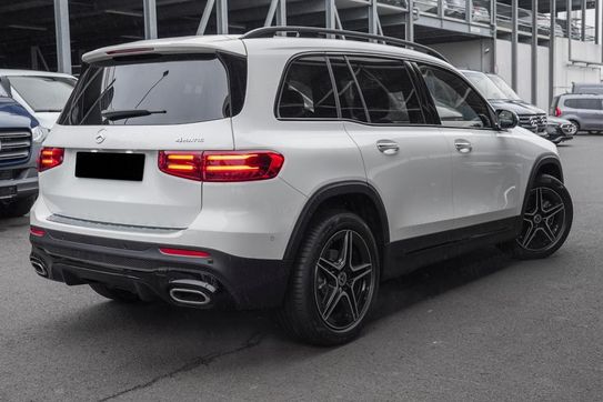 Mercedes GLB 220 4-Matic AMG Line