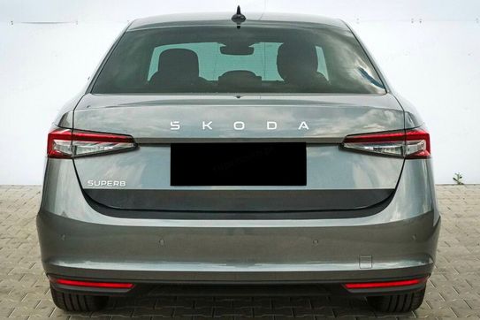 Skoda Superb Selection 1.5 TSI mHEV DSG