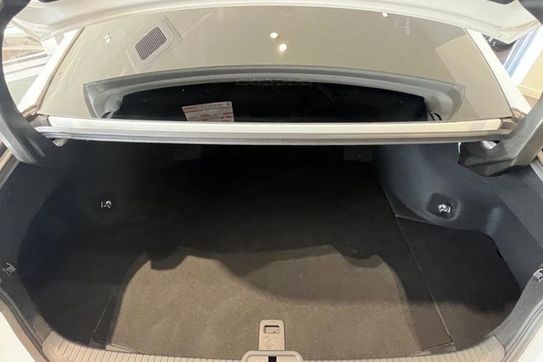 Lexus ES 300h Omotenashi