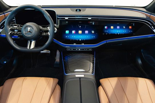 Mercedes Klasa E 200 AMG