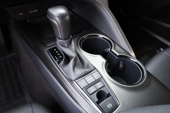 Toyota Camry Hybrid Prestige Cvt