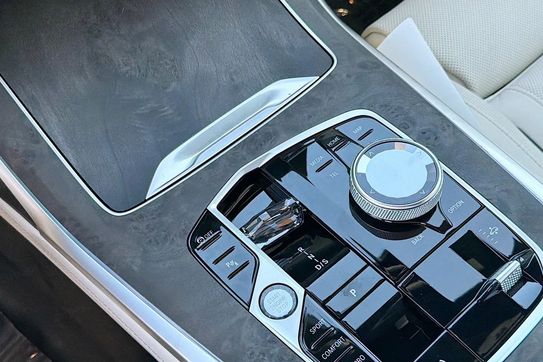 BMW X7 M60i xDrive