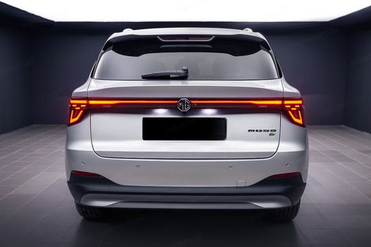 MG MGS5 49kWh Standard Range RWD Exclusive