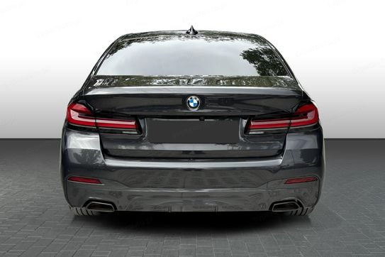 BMW Seria 5 520d xDrive M Sport