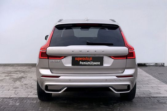 Volvo XC60 T8 Plug-In Hybrid AWD Ultra Dark aut