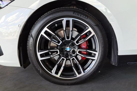 BMW Seria 5 Touring 520d xDrive M Sport