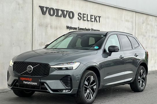 Volvo XC60 B5 B AWD Plus Dark