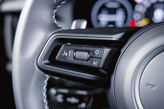 Porsche 911 GT3 Touring PDK