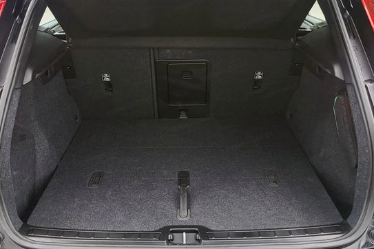 Volvo XC40 B3 Plus Dark aut