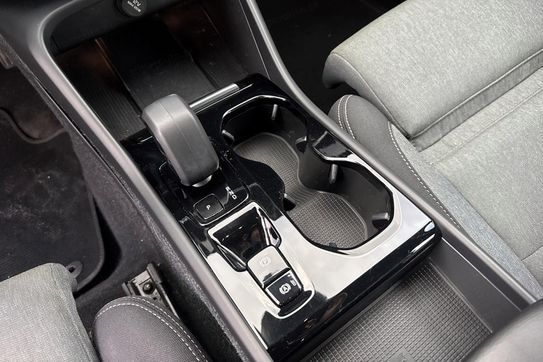 Volvo XC40 T5 Plug-In Hybrid Plus Dark