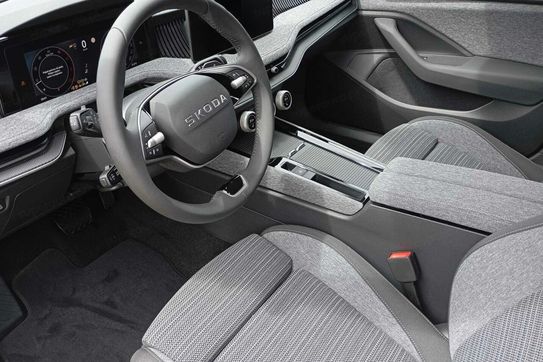 Skoda Superb Edition 130 1.5 TSI mHEV DSG