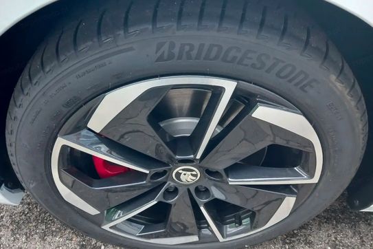 Skoda Octavia RS 2.0 TSI DSG