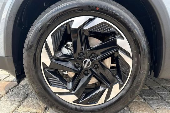 Nissan Qashqai N-Connecta Xtronic 1.3 DIG-T mHEV