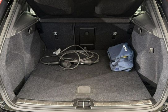Volvo XC40 T5 Plug-In Hybrid Plus Bright aut