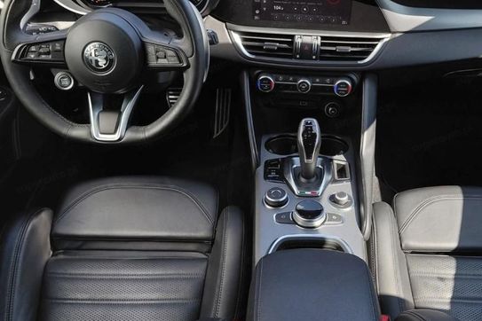 Alfa Romeo Giulia Turbo Veloce Q4