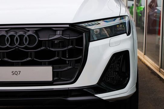 Audi Q7 SQ7 TFSI quattro