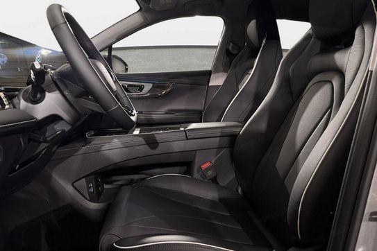 Omoda 5 1.5 T-GDI Hybrid Premium DHT