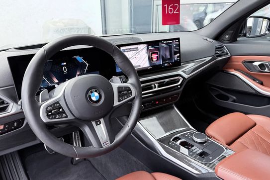 BMW Seria 3 Touring 320d xDrive M Sport