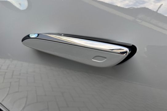 Mercedes E Klasa 220 d 4-Matic AMG