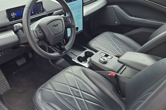 Ford Mustang Mach-E 75kWh RWD