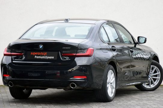 BMW Seria 3 318i