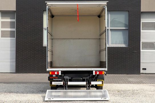 Fiat Ducato Kontener 8EP + Winda