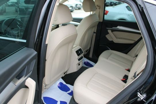 Audi Q5 40 TDI quattro Advanced Sportback