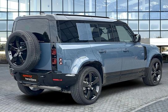 Land Rover Defender 130 3.0 D250 mHEV X-Dynamic SE