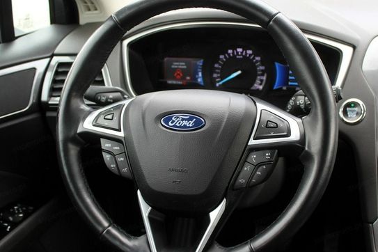 Ford Mondeo 2.0 Hybrid Trend