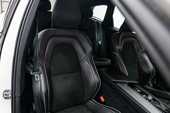 Volvo XC60 D4 R-Design