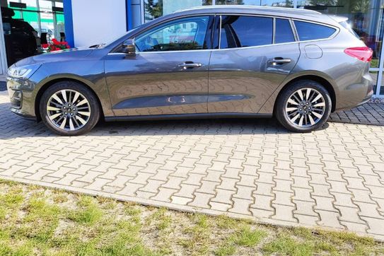 Ford Focus 1.0 EcoBoost mHEV Titanium X aut