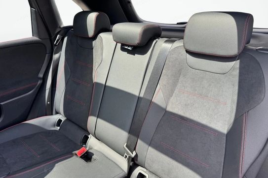 Mercedes B Klasa 200 AMG Line