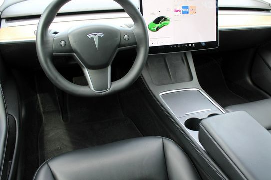 Tesla Model 3 Standard Range Plus