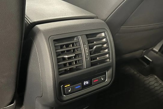 Volkswagen Arteon TSI Essence DSG
